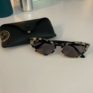 Ray Ban-Nina Car Eye Sunglasses